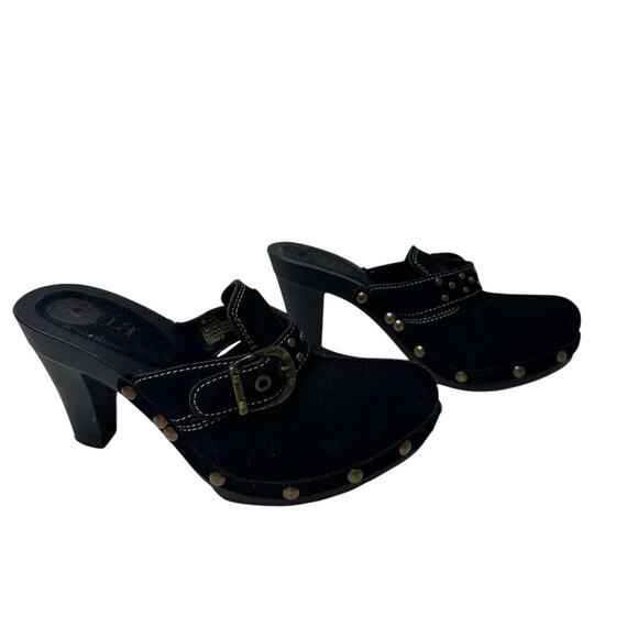 Size 5.5 Black Suede Studded Slip On Heel Clogs Mules 70s Closed Toe Office Work - Picture 1 of 10